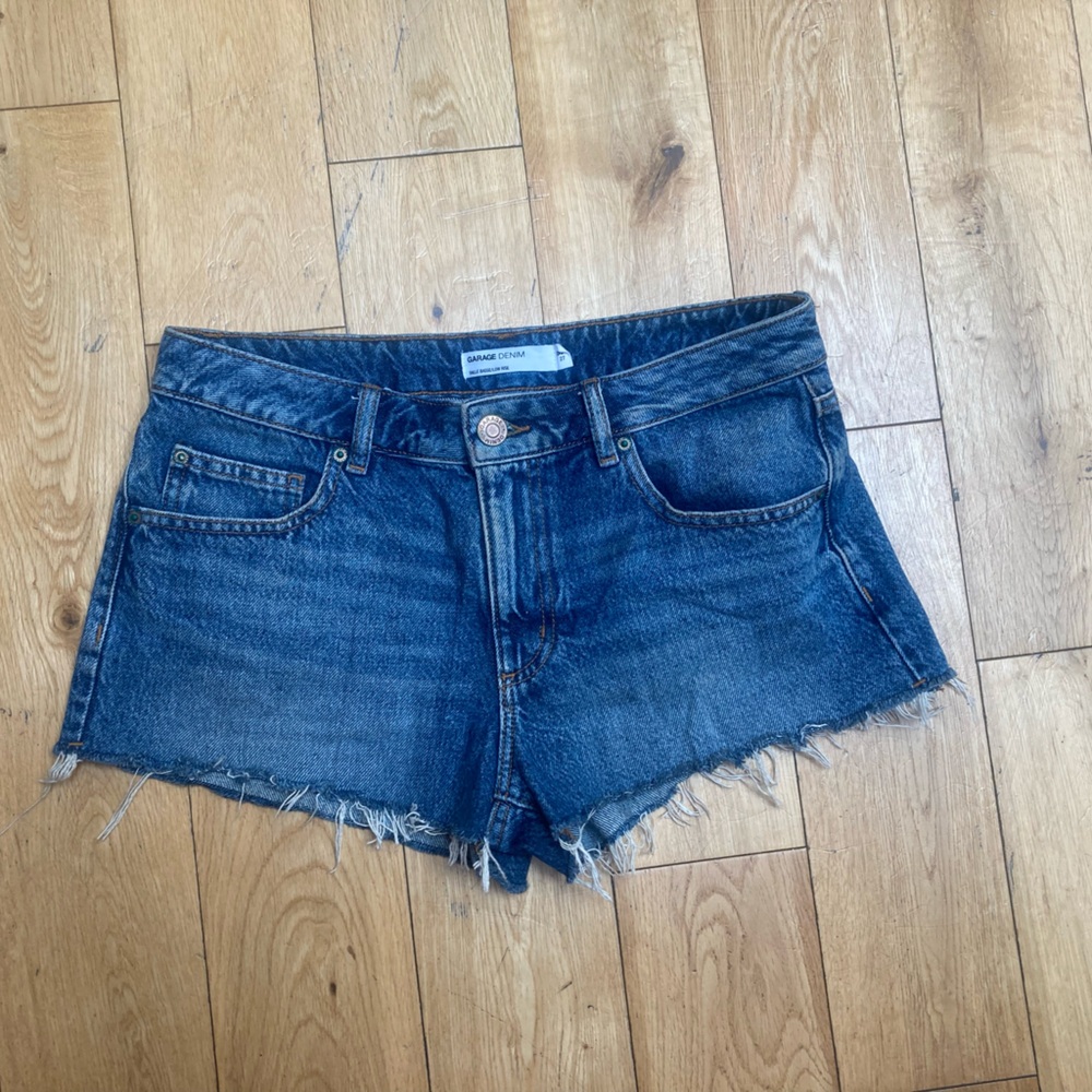 Garage low rise jean short 27/5